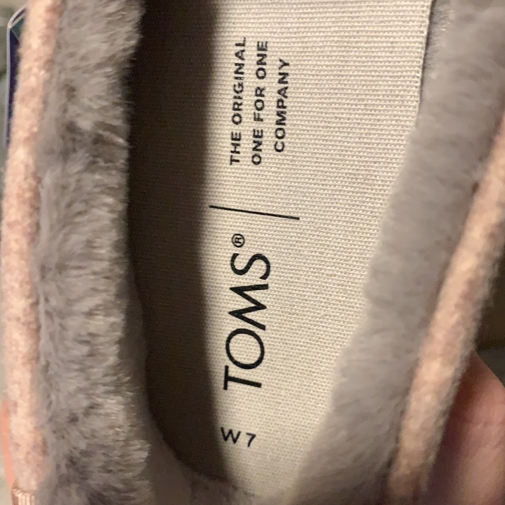 Toms pink faux fur cloud bound alpargata - Picture 2 of 6